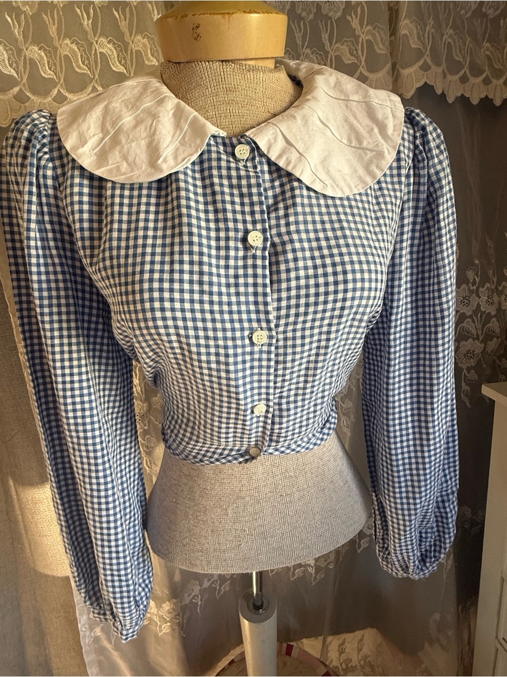 Vintage Blue Gingham Button-Front Crop Top with White Peter Pan Collar